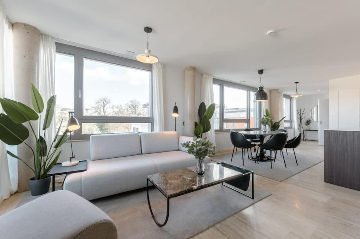City Luxury With City Views In Ville Haute Люксембург Экстерьер фото
